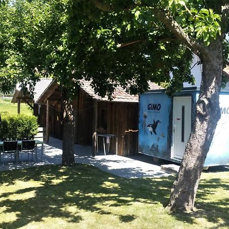 Villa Kunterbunt เมสเคียร์ช ภายนอก รูปภาพ